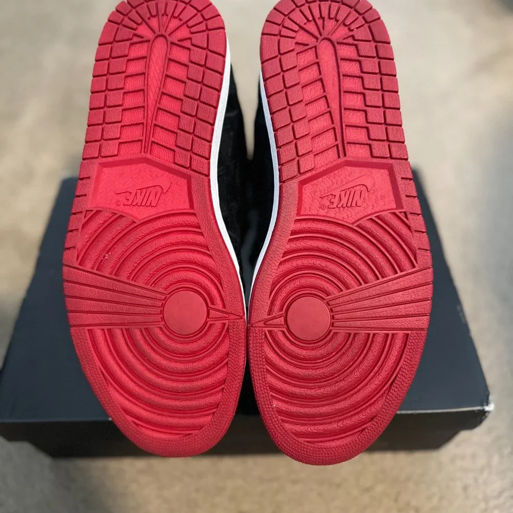 Jordan 1 Retro J2k Black Varsity Red - Size: 10 - Picture 4 of 5